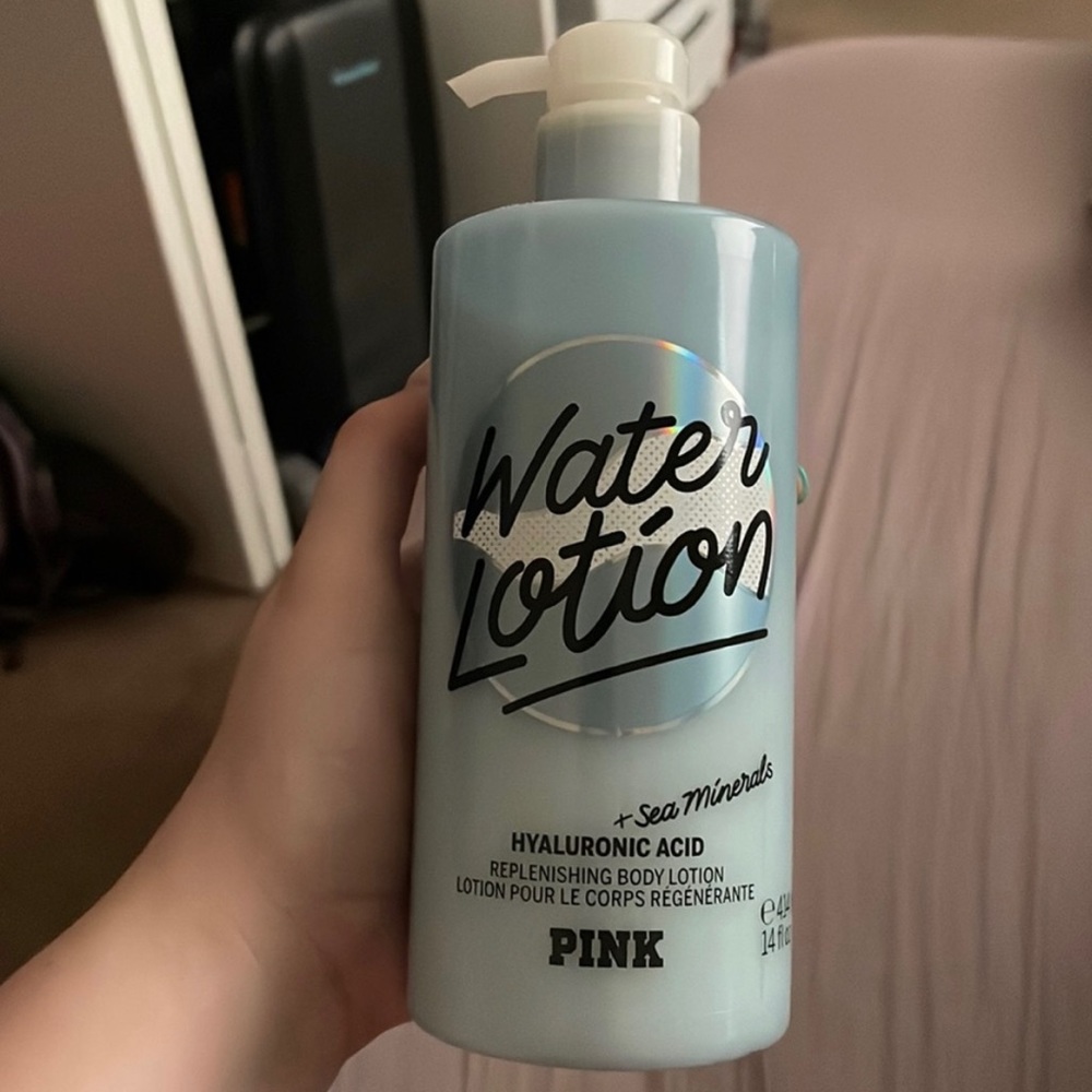 Victoria’s Secret PINK Water Lotion